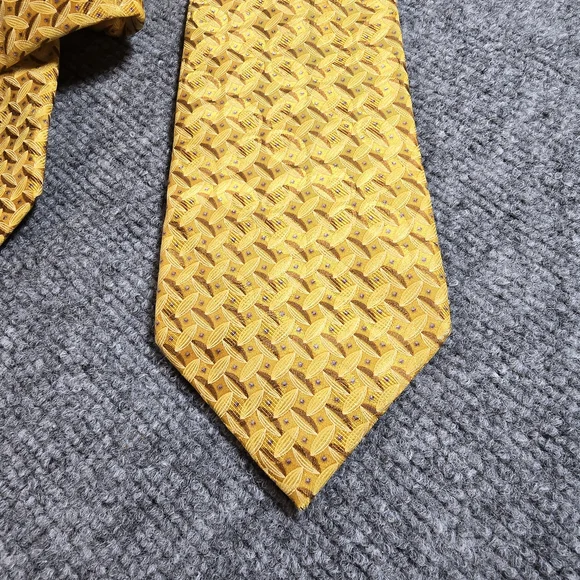 Ermenegildo Zegna Silk Tie Yellow Geometric Pattern Made in Italy - Picture 2 of 7